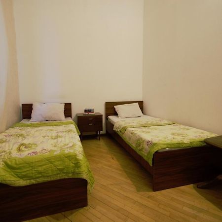 Backpackers Hostel Tbilissi Extérieur photo