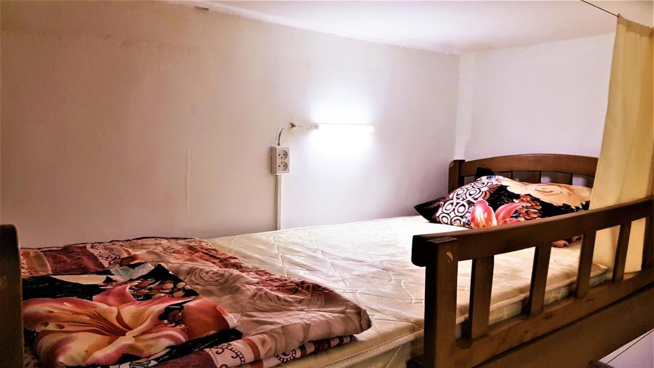 Backpackers Hostel Tbilissi Extérieur photo