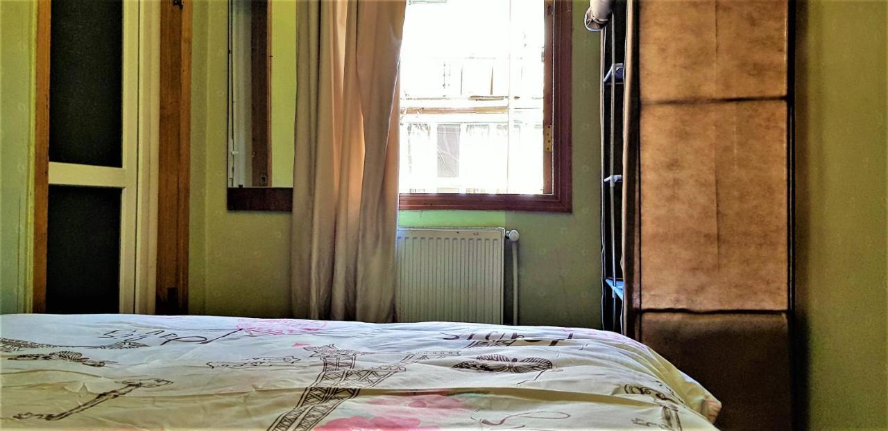 Backpackers Hostel Tbilissi Extérieur photo