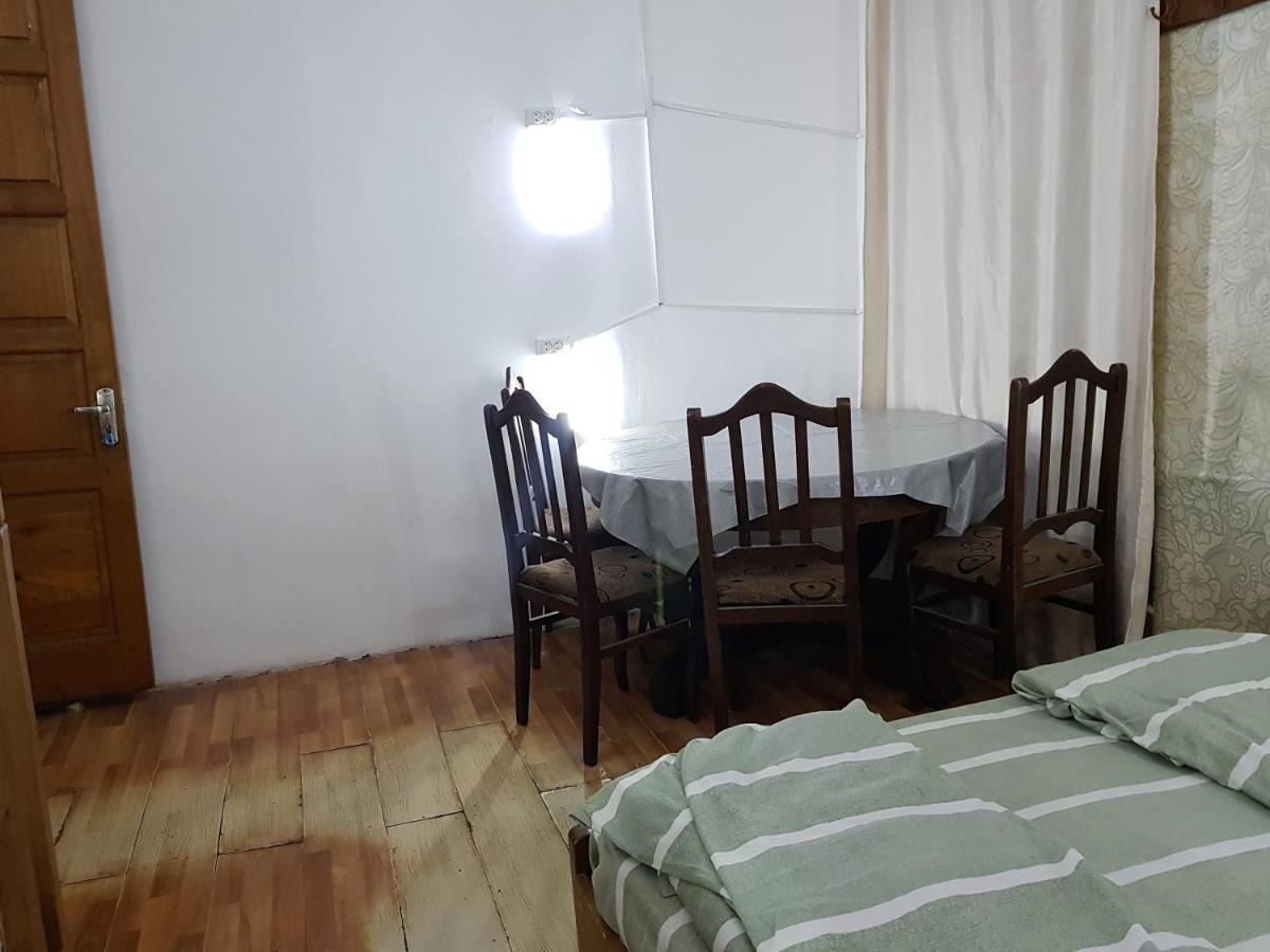 Backpackers Hostel Tbilissi Extérieur photo