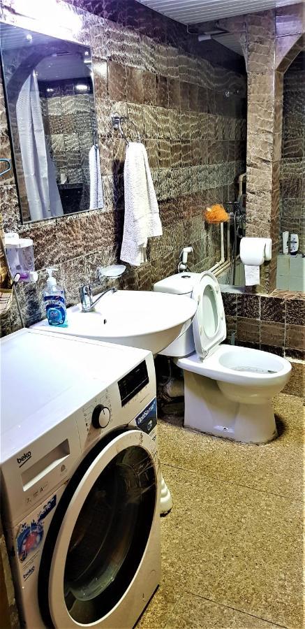 Backpackers Hostel Tbilissi Extérieur photo