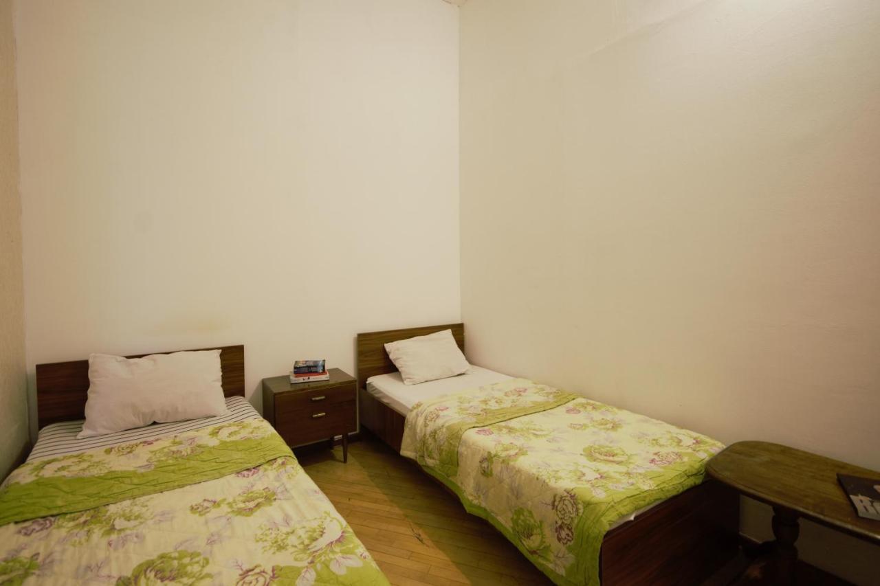 Backpackers Hostel Tbilissi Extérieur photo